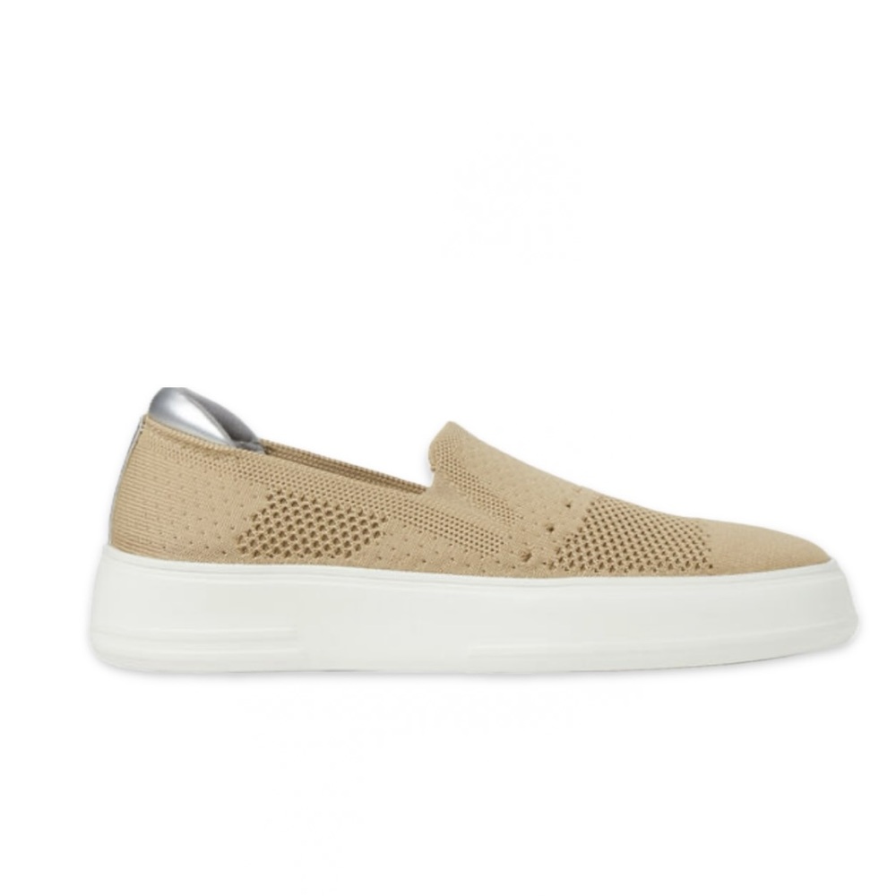 Dearforms Sneakers Womens Size 8.5  Sophie Slip On Cream Latte Beige Knit